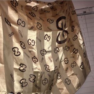 Gucci scarf